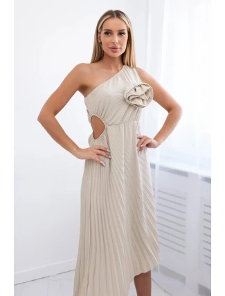 Plisované šaty s květinou světle béžová Plisované šaty s květinou světle béžová