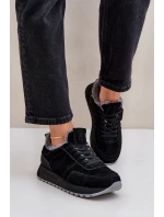 Semišové dámské tenisky s kožíškem a lesklým prvkem Big Star OO274580 Hi-Poly System černé Semišové dámské tenisky s kožíškem a lesklým prvkem Big Star OO274580 Hi-Poly System černé