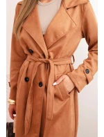 Dámský semišový kabát s vázáním v pase, límcem a knoflíky camelový