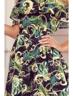 Dlouhé dámské šaty se španělským výstřihem a vzorem zelených listů a zlatých řetízků 194-4