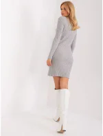 PM SK PM319 šaty.19 šedá PM SK PM319 šaty.19 šedá
