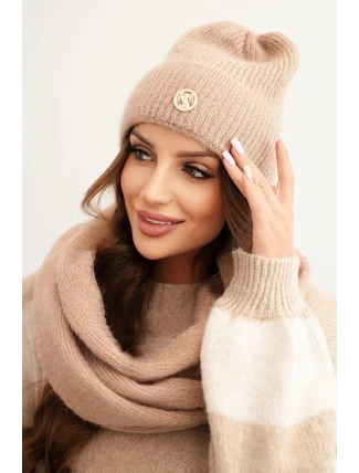 Dámská souprava s čepicí a šálou z měkké pleteniny béžová Dámská souprava s čepicí a šálou z měkké pleteniny béžová