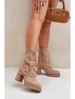 Zdobené Kotníkové Boty S Ohnutým Svrškem Na Podpatku Béžové Esadora