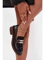 Kožené lakované dámské mokasiny s odlišným detailem D&A MR52-173 Černé Kožené lakované dámské mokasiny s odlišným detailem D&A MR52-173 Černé