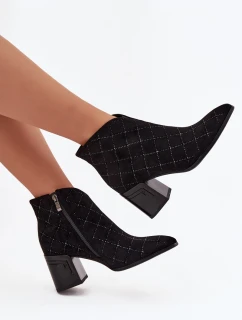 Dámské boty na sloupkovém podpatku se zdobením D&A – černé