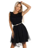 454-5 Krajkové šaty GRETA s tylovou sukní a zlatým páskem - ČERNÉ 454-5 Krajkové šaty GRETA s tylovou sukní a zlatým páskem - ČERNÉ