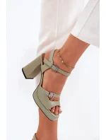 Sandály na podpatku  model 212825 Step in style