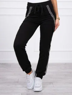 Bavlněné kalhoty cargo černé