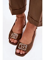 Elegantní sandály z přírodního semiše na podpatku D&A CE61-3127 Hnědé Elegantní sandály z přírodního semiše na podpatku D&A CE61-3127 Hnědé