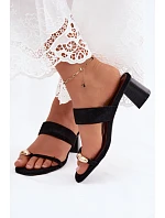 Dámské sandály na podpatku se zlatým detailem a imitací semiše Černé Dakotelle Dámské sandály na podpatku se zlatým detailem a imitací semiše Černé Dakotelle