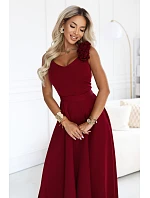 643-9 Elegantní večerní maxi šaty s rozparkem a růžemi – vínové 643-9 Elegantní večerní maxi šaty s rozparkem a růžemi – vínové
