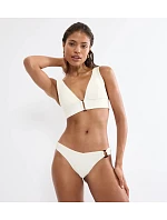 SUMMER DUNE - Bikini top s hlubokým výstřihem a texturou Triumph