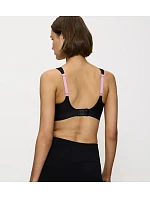 TRIACTION EXTREME LITE - Lehká sportovní podprsenka pro běh i pilates Triumph TRIACTION EXTREME LITE - Lehká sportovní podprsenka pro běh i pilates Triumph