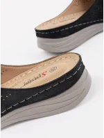 Originální černé  nazouváky dámské na plochém podpatku