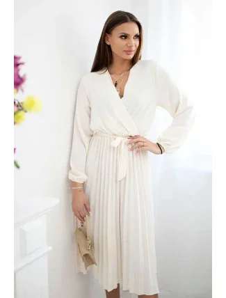 Šaty se svázaným plisovaným lemem světle béžová Šaty se svázaným plisovaným lemem světle béžová