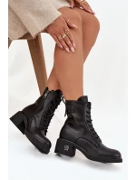 Zateplené dámské kotníkové boty z přírodní kůže na blokovém podpatku Vinceza – černé