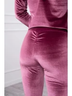 Velurová souprava se záhybem na zadní straně tmavě růžová