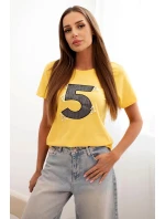 Dámská bavlněná blůza s krátkým rukávem a nášivkou s perlami žlutá Dámská bavlněná blůza s krátkým rukávem a nášivkou s perlami žlutá