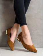 Klasické hnědé lodičky na širokém podpatku Klasické hnědé lodičky na širokém podpatku