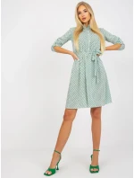 Šaty LK SK 508938.28X bílá a zelená Šaty LK SK 508938.28X bílá a zelená