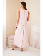 Dámský komplet z viskózy s tílkem bez rukávů a širokými kalhotami s ozdobným zakončením pudrově růžová Dámský komplet z viskózy s tílkem bez rukávů a širokými kalhotami s ozdobným zakončením pudrově růžová