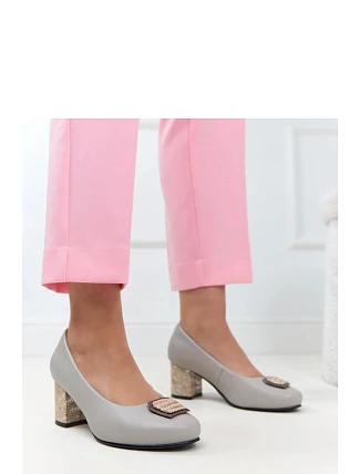 Lodičky na sloupku model 226025 Solea Lodičky na sloupku model 226025 Solea