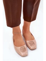Dámské lakované elegantní baleríny s ozdobným detailem Vinceza – béžové