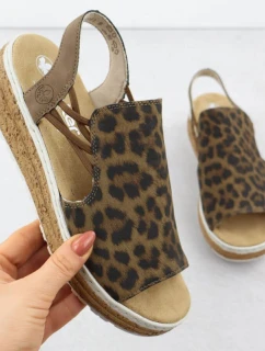 Dámské sandály na platformě s leopardím vzorem v béžové barvě Rieker 62741-90