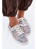 Odkryté polobotky z přírodního semiše stříbrné Kamelia