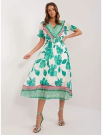 Šaty DHJ SK 11331 5.19 zelených Šaty DHJ SK 11331 5.19 zelených