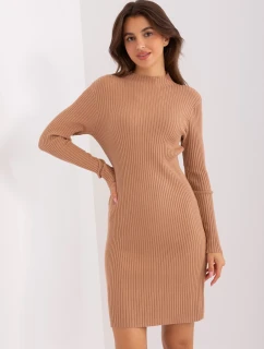 PM SK PM319 šaty.19 velbloudů