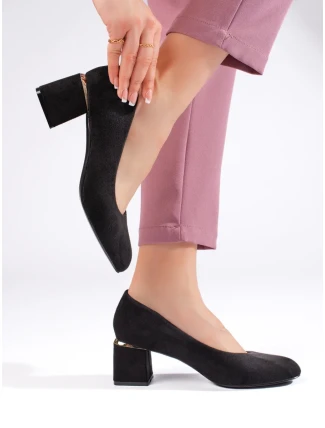 Praktické lodičky černé dámské na širokém podpatku Praktické lodičky černé dámské na širokém podpatku