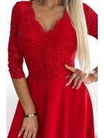 309-8 AMBER krajkové elegantní dlouhé šaty s výstřihem a rozparkem na nohou - ČERVENÉ 309-8 AMBER krajkové elegantní dlouhé šaty s výstřihem a rozparkem na nohou - ČERVENÉ