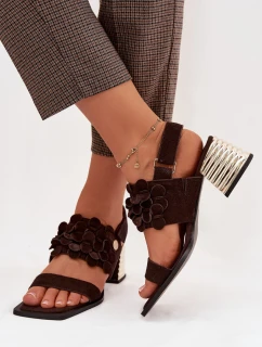 Semišové sandály na podpatku D&A CR61-3145 Čokoládové