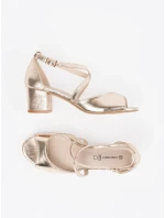 Moderní  sandály dámské zlaté na širokém podpatku