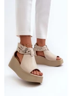 Zazoo kožené sandály na klínu, béžová Zazoo kožené sandály na klínu, béžová