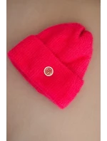 Dámská zimní čepice huňatá s ozdobným knoflíkem růžová neon