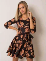 Šaty LK SK 508307 3.75P černá a béžová Šaty LK SK 508307 3.75P černá a béžová