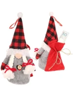 DEKORATIVNÍ MICKEY S DÁRKOVOU TAŠKOU 20CM DÍVKA