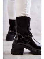 Dámské Teplé Kozačky Na Hrubém Podpatku černé Marinela