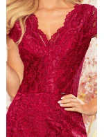 Krajkové dámské šaty ve vínové bordó barvě s krátkými rukávy a dekoltem 316-5