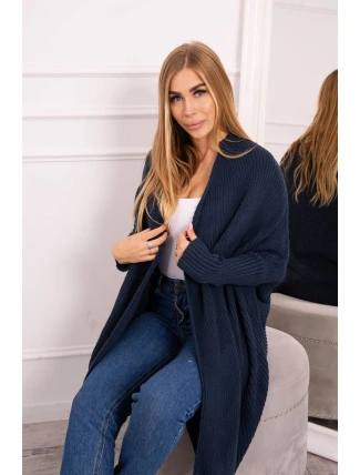 Svetr s džínovými netopýřími rukávy