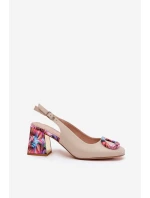 Kožené Dámské Sandály Na Podpatku D&A CR51-002 Béžové Kožené Dámské Sandály Na Podpatku D&A CR51-002 Béžové