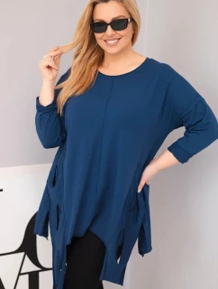 Dámská bavlněná blůza Plus Size s asymetrickým spodním lemem a výřezy modrá