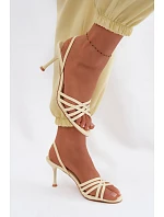 Dámské sandály na podpatku s pásky žluté Velivelle