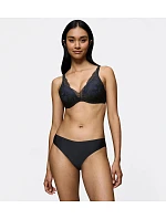 BODY MAKE‑UP ILLUSION LACE - Tai s krajkou a dokonalou podporou, pocit druhé kůže Triumph