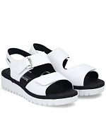 Bílé kožené dámské sandály na platformě Rieker V1382-80