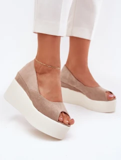 Dámské sandály na klínu a platformě béžové Felyra