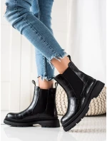 Výborné černé  kotníčkové boty dámské na plochém podpatku