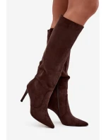 Zateplené dámské kozačky na jehlovém podpatku z eko semiše čokoládové Rosavine Zateplené dámské kozačky na jehlovém podpatku z eko semiše čokoládové Rosavine